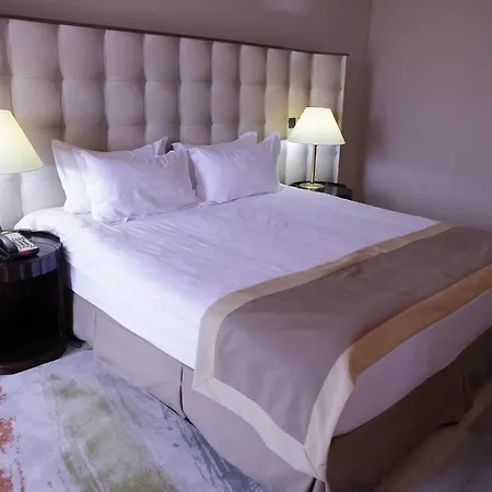Hotel Casino Hit 5*